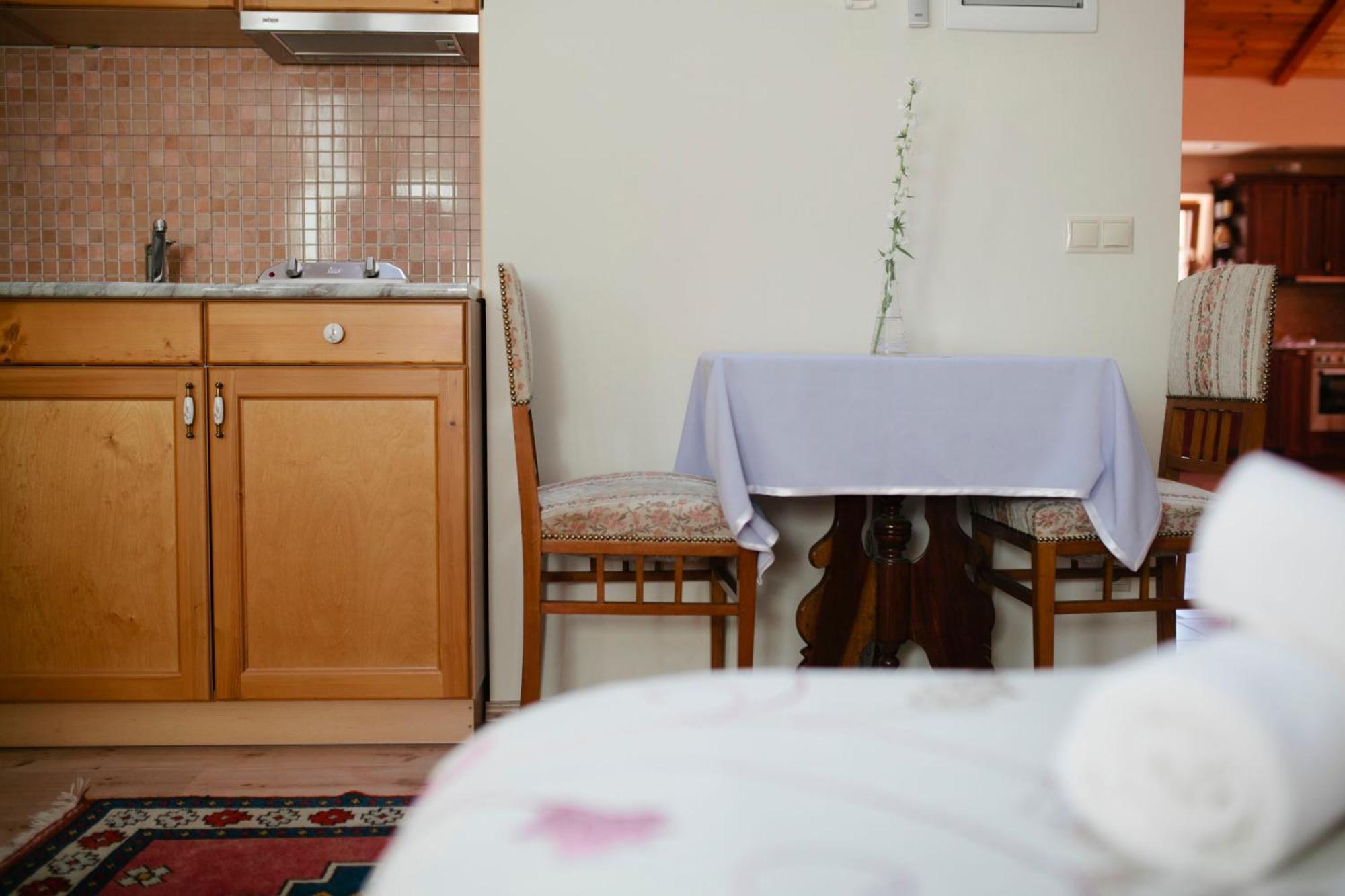 Ludo Apartman Hotel & Spa Mako Room photo
